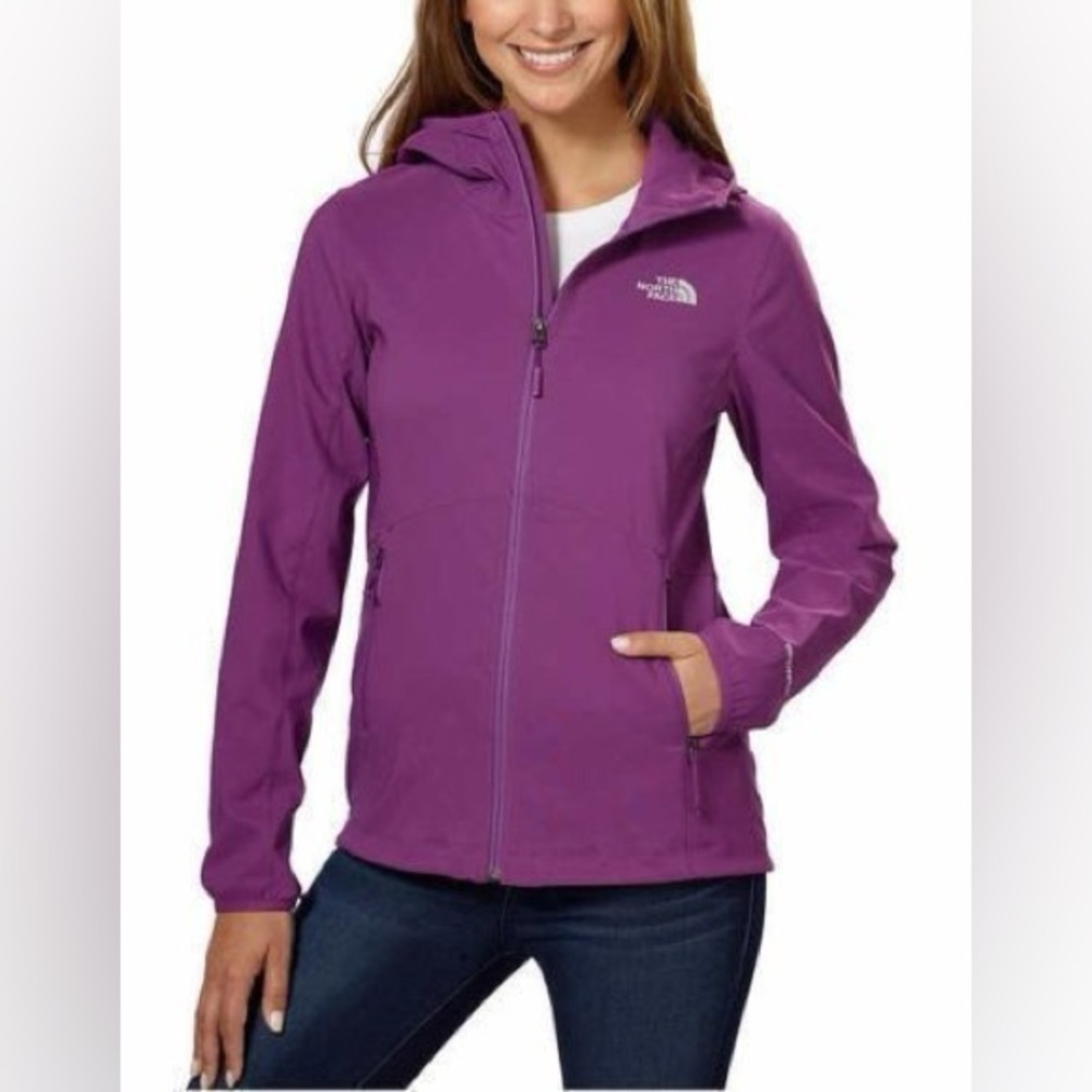 The North Face Women's Purple Hooded Softshell Jacket - Full Zip